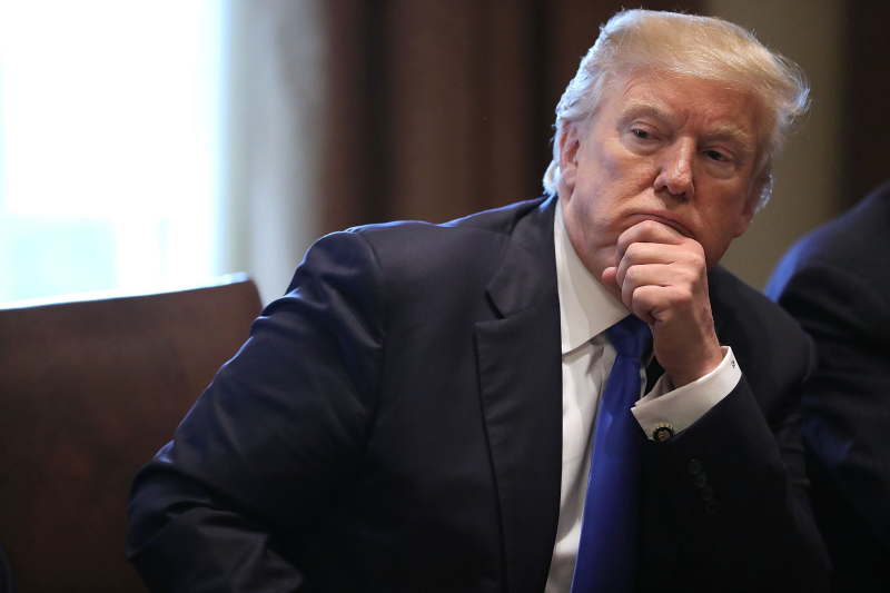 Wie sich die Weltordnung unter Trumps neuer Amtszeit ändern könnte: FT hat 5 Szenarien in Betracht gezogen