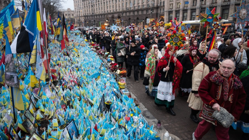 The auffälligste Fotos von 2024: Was für ein Jahr es in der Ukraine und der Welt in Bildern war“ /></p>
<p id=