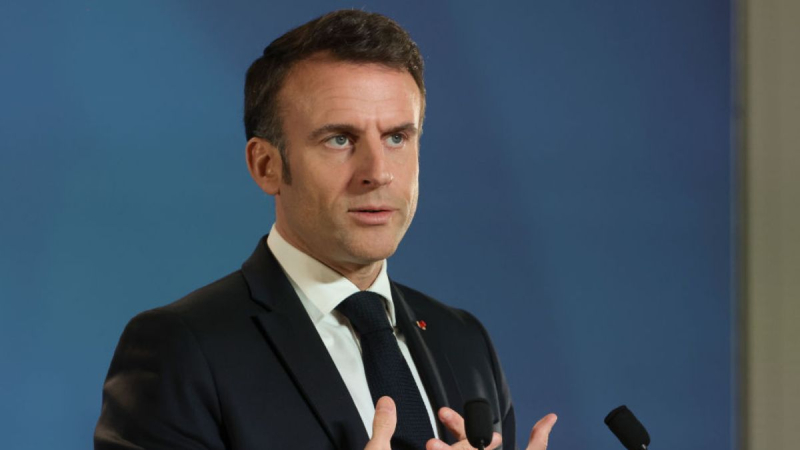 Macron wird das Treffen mit europäischen Staats- und Regierungschefs und Selenskyj und den EU-Gipfel verpassen: Was ist der Grund