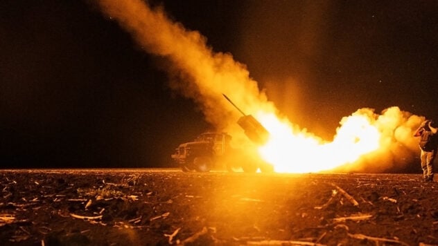 In Richtung Torezk führten die Streitkräfte der Ukraine einen erfolgreichen Gegenangriff durch &ndash; OTG Lugansk“ /></p>
<p> < p>In Richtung Torezk in der Region Donezk führten die ukrainischen Verteidigungskräfte einen erfolgreichen Angriff durch Gegenangriff im Dorf Nelipovka. Während in Torezk selbst heftige städtische Kämpfe stattfinden.</p>
<p>Dies wurde von der Pressesprecherin der operativ-taktischen Gruppe Lugansk Anastasia Bobovnikova dem Fernsehsender Kiew24 gemeldet.</p>
<h2>Die ukrainischen Streitkräfte führte einen erfolgreichen Gegenangriff in Richtung Torezk durch</h2 >
<p>Da Nelipovka ein Dorf und keine Stadt ist, gibt es laut Bobovnikova mehr Möglichkeiten für den Einsatz von Technologie.</p>
<p>Sie beobachten jetzt </p>
<blockquote>
<p>– Daher haben die Jungs einen erfolgreichen Angriff durchgeführt, und sie sind wirklich großartig, weil ihnen eine riesige Gruppe russischer Truppen gegenübersteht. Hier haben die Verteidiger den Durchbruch des Feindes schon lange verhindert und erfolgreich Gegenangriffe durchgeführt, und das übrigens nicht zum ersten Mal“, sagte Bobovnikova.</p>
</blockquote>
<p>< img class=