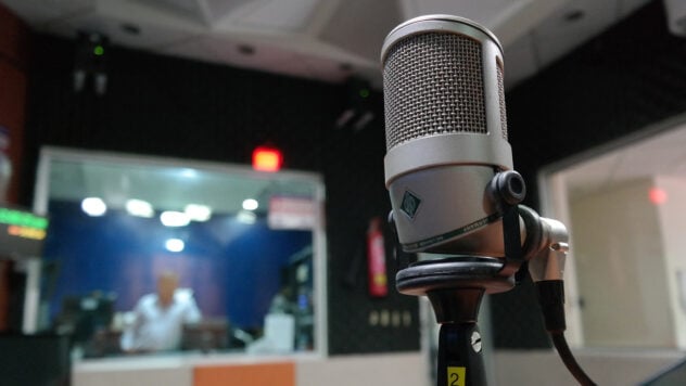 Im Studio von Army FM in Kiew explodierte eine Munitionsladung: Der Moderator wurde ins Krankenhaus eingeliefert
