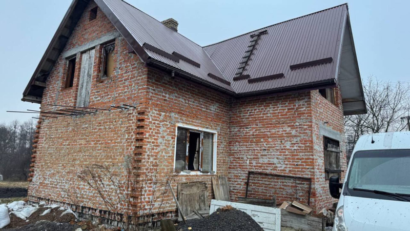 Explosionen in der Region Lwiw: Haus in Podbortsi zum zweiten Mal im Krieg beschädigt