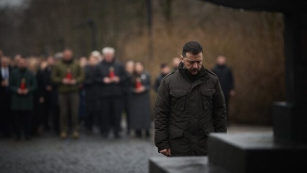 Selenskyj ist in Polen angekommen, wo er am Gedenken an die Opfer von Auschwitz teilnehmen wird