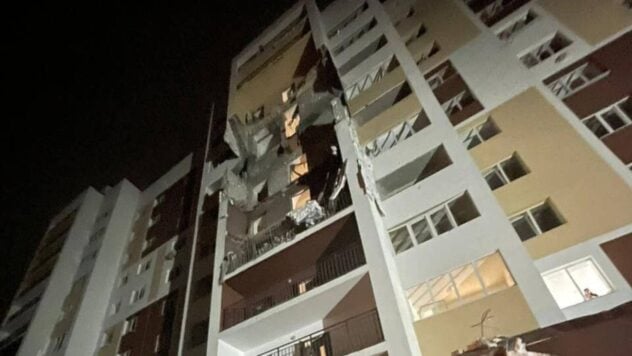 Explosionen in der Region Kiew: Haus in Wyschnewe zerstört, unter den Geretteten auch Kinder