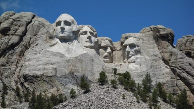 Der Kongress schlug vor, Trumps Gesicht auf dem Mount Rushmore einzuschnitzen