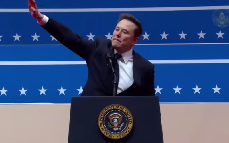 Elon Musk machte während seiner Rede den „Nazigruß“