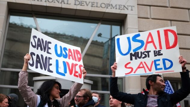 Was ist USAID, was macht es und warum ist die Agentur ein Ziel der Trump-Regierung?