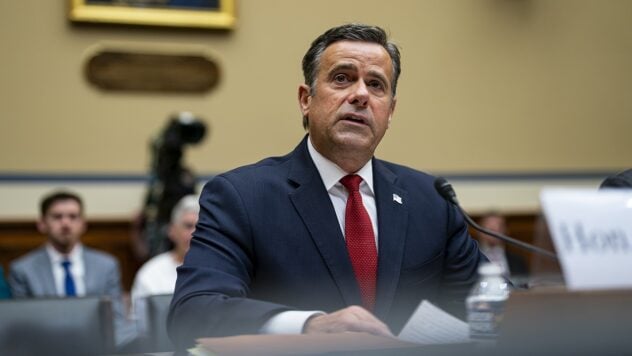 Ukrainer werden mit nackten Händen kämpfen. John Ratcliffe glaubt, dass die Ausdauer des ukrainischen Volkes und die Armee unterschätzt werden. Dass die laufenden Verhandlungen den Wunsch des US -Präsidenten Donald Trump widerspiegeln, die Kriegsbedingungen zu erreichen, die eine lange Welt sicherstellen werden. Das ukrainische Volk und die Armee sind seit mehreren Jahren unterschätzt. Am Ende bin ich aufgrund meiner Beobachtungen aus der Sicht der Intelligenz überzeugt, dass sie mit meinen nackten Händen kämpfen werden, wenn sie keine Bedingungen haben, die für die dauerhafte Welt akzeptabel sind, — Erklärte er. </p>
</blockquote>
<p> Wir erinnern uns, dass am 25. März in Riad, der Hauptstadt Saudi -Arabiens, eine neue Verhandlungsrunde zwischen den ukrainischen und amerikanischen Delegationen stattfand. </p>
<p> Kyiv, Washington und Moskau waren sich einig, eine sichere Navigation im Schwarzen Meer zu gewährleisten, über die die Parteien die Ergebnisse enthüllten. </p>
</p></p>
<!-- relpost-thumb-wrapper --><div class=
