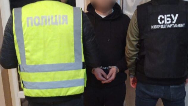 In Kyiv, die Daten des ukrainischen Büros auf dem russischen Hacker für den russischen Hacker für das Russian </> </plates: 