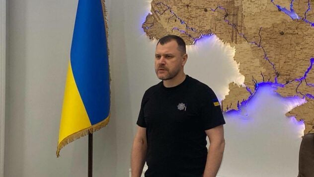 Ukraine nimmt mehr (MDASH). 6.060 Leichen der toten Soldaten, die von Russland im Rahmen von Istanbul -Vereinbarungen übertragen wurden. Jahre </h2>
<p>, laut ihm ist der Prozess durch die Tatsache, dass die Russen die Leichen der ukrainischen Bürger mit den Überresten der Invasoren gemischt haben. </p>
<p> Jetzt sehen sie </p>
<p> zusätzlich die Körper einer Person zwischen verschiedenen Paketen oder sogar einzelnen Repatrikationen auf. </p>
<p> Jedes Paket kann die Überreste mehrerer Personen gleichzeitig enthalten, was eine detaillierte Analyse jedes Fragments erfordert. </p>
</p>
</p 

<blockquote>
<p>– Jedes Paket kann die Überreste von einem, zwei oder drei Personen enthalten. Darüber hinaus begannen wir während der Untersuchung, die Körper einer Person in mehreren Paketen oder in verschiedenen Rückführungen zu erkennen “, erklärte der Leiter des Ministeriums für innere Angelegenheiten. </p>
<p>– Ich kann nur ungefähr sagen, da es immer noch eine Analyse der Erkrankung in welchem ​​Zustand und in wie vielen Überresten in den von der russischen Seite übertragenen Paketen gibt. Bei diesen 6.000 werden nach den bescheidensten vorläufigen Schätzungen unserer Experten etwa 13-14 Monate dauern “, sagte Klimenko. Mit den Leichen der Ukrainer oder in ihrer eigenen Fahrlässigkeit. Soldaten – Die Rückkehr von mehr als 6.000 toten ukrainischen Verteidigern.</p>
<!-- relpost-thumb-wrapper --><div class=