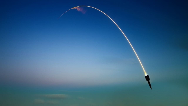 Effektiv Arsenal: Wie viele Sappan-Maksilien, die bei ukrainen Erkrankungen gebraucht werden, werden bei ukrainen Erkrankungen gebraucht. Produktion der neuen ballistischen Raketen Sapsan. Nach Angaben des Präsidentenbüros Andrei Ermak wurde diese Rakete im vergangenen Monat bereits unter Kampfbedingungen getestet. Es beeindruckte das russische Militärziel in einer Entfernung von etwa 300 km erfolgreich. </p>
<p> darüber, wie viele Sappsan -Raketen von der Ukraine benötigt werden, haben wir vom führenden Forscher des State Museum of Aviation Valery Romanenko gesprochen, <strong>. </strong></p>
<h2> Technische Merkmale der Sapsan -Rakete </H2> </p>
<p> Ukrainisch -ballistischer Rakete kann einen Kampfteil mit einem Gewicht von 480 kg &#8212 liefern; Dies ist mehr als doppelt so viel wie die amerikanischen ATACMS -Raketen. </p>
<p> Jetzt sehen sie </p>
<p> außer einer signifikanten explosiven Kraft aus, der Sappsan hat eine Überschallgeschwindigkeit — Es kann mehr als fünfmal schneller fliegen als Sound. </p>
<p>Trotz des Vorhandenseins von Drohnen, die selbst Ziele wie den Kreml erreichen können, sind sie viel anfälliger für Luftverteidigungssysteme. Aber der Sappsan ist während des Fluges viel schwieriger abzufangen. </p>
<p> Obwohl es nach Schätzungen keine offiziellen Daten zum maximalen Bereich der Rakete gibt, kann es Entfernungen von bis zu 500 km überwinden. </p>
<h2> Wie viele Sapsan -Raketen werden benötigt, um russische Ziele zu besiegen. Nur in symbolischen Bänden. </p>
<blockquote>
<p>— They will have a certain effect, but it should be borne in mind that for Russians human and technical losses — Kein Hindernis, — Der Experte glaubt. </p>
</blockquote>
<p> Es ist jedoch wichtig, Mittel zu haben, mit denen Sie Punktangriffe auf ihre Logistik oder kritische Objekte anwenden können, wodurch das Offensivpotential geschwächt wird. </p>
<blockquote>
<p> — Im ersten Jahr wird es gut sein, wenn Sie es schaffen, etwas mehr als ein Dutzend Raketen zu machen, — bemerkte einen Luftfahrtsexperten. </p>
</blockquote>
<p>In Zukunft sollten wir nicht über 10 oder 20 Einheiten sprechen, sondern über die Produktion von mindestens ein paar hundert Raketen pro Jahr. </p>
<h2> Wie viele Sappan -Raketen müssen die Ukraine </H2> </p>
<p> nach Angaben des Experten gewinnen, Dutzende von Raketen werden die Situation nicht dramatisch ändern. Wir brauchen kein symbolisches Arsenal, sondern ein echtes Werkzeug der Feuerkontrolle über feindliche Positionen. </p>
<p> Mehrfaches Dutzend — Dies gilt eher für einzelne Vergeltungsmaßnahmen und nicht für systemische Arbeiten. Echte Änderungen an der Vorderseite sind nur möglich, wenn die Raketen festgelegt werden, und dafür braucht es Zeit. </p>
<blockquote>
<p> — Die Wirksamkeit von Sapsanen wird weitgehend durch das Ausmaß ihrer Produktion bestimmt, da die Bedürfnisse sehr groß sein können, — Der Experte glaubt. </p>
</blockquote>
<p> Die Erfahrung der Verwendung von AtACMs mit westlichen Raketen zeigte, dass die russische Luftverteidigung sie nicht immer erfolgreich abfangen kann, was zusätzliches Vertrauen in das Kampfpotential der ukrainischen Raketen vermittelt. </p>
</p>
</p>
<h3> Verwandte Themen: </h3>
<p> balistische Rakete</p>
<!-- relpost-thumb-wrapper --><div class=