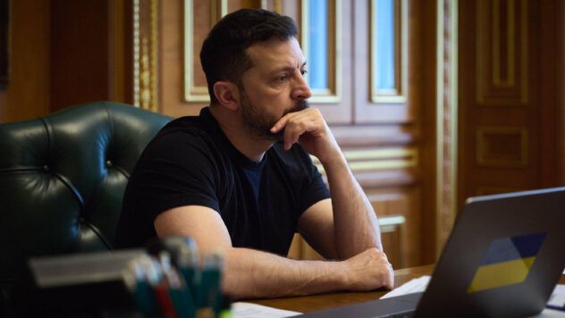 Es gibt nicht mehr in der Welt, die die mutierende Initiativen nicht mehr haben. </p>
<p> Es gibt einfach keine so friedlichen Initiativen auf der Welt, die die Russe nicht ablehnen würde. </h2>
<blockquote>
<p> ̵ </p>
<p>Ihm zufolge jeder solche Schlag — Es geht überhaupt nicht um die sogenannte “Grundursache” des Krieges, über die sie in Moskau gerne sprechen. </p>
<p> Jetzt sehen sie sich über die Tatsache, dass Russen mit Krieg, Hass und dem Wunsch, das Leben anderer Völker zu zerstören, krank, der Präsident der Ukraine ist überzeugt. </p>
<p> nach Zelensky kann dies nur durch die Stärke der Diplomatie, Sanktionen, Waffen und Technologien besiegt werden. </p>
<p>Der Präsident bemerkte, dass die russische Armee das Leben der Völker des Kaukasus zerstörte. Moskau zerstörte das Leben in Syrien. Die Russen gingen sogar nach Afrika, um ihre Grausamkeit an lokale Könige zu verkaufen, behauptet Zelensky. </p>
<blockquote>
<p> — Russland ist stolz darauf, töten zu können. Ehrlich gesagt hat dieser Staat nichts anderes gelernt, — Er glaubt der Präsident der Ukraine. </p>
</blockquote>
<h2> Zelensky über die Angriffe Russlands in der Ukraine </h2>
<blockquote>
<p> — Ein Schlag in die Regale der Tschernihiv -Region heute. Russische Drohnen töteten die Familie des ukrainischen Retters. Sein Leben ist der Erlösung anderer gewidmet, und Russland ist so mit ihm und vielen anderen Menschen, — Er betonte das Staatsoberhaupt. </p>
<p></Blockquote> </p>
<p> Nach ihm gab es russische Schläge nach Kharkov, Sumshchina, Donezksk, Nikopol, Zaporozhye -Gemeinden und den Dörfern der Region Kherson. Dies ist die Routine, die sich die Russen leider leisten können, sagte Zelensky. </p>
<p> — Die Welt erlaubt ihnen das leider. Aber wir sehen, wie viele Menschen auf der Welt immer noch bei uns sind, — Der Präsident der Ukraine sagte. </p>
<p> <l2> Treffen des ukrainischen Teams in den USA </h2>
<p>Heutzutage hält das ukrainische Team Treffen in Washington — Die Beamten, das Militär, das Team des Präsidentenbüros. </p>
<p> Vladimir Zelensky bedankte sich für die Unterstützung aller, die von der ukrainischen Delegation bei Briefings standen. Insbesondere </p>
<p> gab es im Kongress Sitzungen mit Vertretern der US -Verwaltung, der Kommunikation mit Journalisten und Vertretern öffentlicher Organisationen. Es gibt Verständnis und Unterstützung, der Präsident hat Aufmerksamkeit auf sich gezogen. </p>
<p>Ihm zufolge zählt die Ukraine sehr auf starke Schritte — Das ist jetzt in einem Mangel. Dies ist das, was in Moskau sogar einen solchen Abschaum machen kann, dass sie den Krieg nicht ziehen werden, glaubt Zelensky. </p>
<p> Nach dem Präsidenten muss dies bereitgestellt werden. Genau dazu sind neue und ausreichende Sanktionen, vor allem aus den Vereinigten Staaten, ein klarer politischer Druck für die wirksame Diplomatie sind, betonte er. </p>
<blockquote>
<p> — Es gibt einfach keine solchen friedlichen Initiativen auf der Welt, die Russland nicht ablehnen würde. Sie mögen nicht alles. Sie mögen nur Ruinen und Morde. Sie müssen dafür verantwortlich sein, — Zelensky ist überzeugt. </p>
</blockquote>
<h2>Zelensky über Verhandlungen in Frankreich </H2> </p>
<p> Nach Angaben des Präsidenten hörte er heute den Bericht des Premierministers Denis Shmygal über seine Verhandlungen in Frankreich. </p>
<blockquote>
<p> — Es gibt eine Entscheidung über zusätzliche Mittel für die Erholung in der Ukraine. Vielen Dank für diese Entscheidung an unsere französischen Partner, — Sagte er. </p>
</blockquote>
<p> Gleichzeitig stellte Zelensky fest, dass er mit dem Premierminister einige Entscheidungen besprach, die die Ukraine Stabilität geben werden. </p>
<p> Zusätzlich hörte der Präsident den Bericht des Außenministers der Ukraine Andrei Sibigi. </p>
<p> Nach ihm bereitet die Ukraine eine Entscheidung zusammen mit den Ländern großer sieben (G7) vor. Das Staatsoberhaupt dankte allen, die bei der Ukraine bleiben. </p>
</p>
</p>
<h3> Related topics: </h3>
<p> War in Ukraine </p>
<p> <img class = 