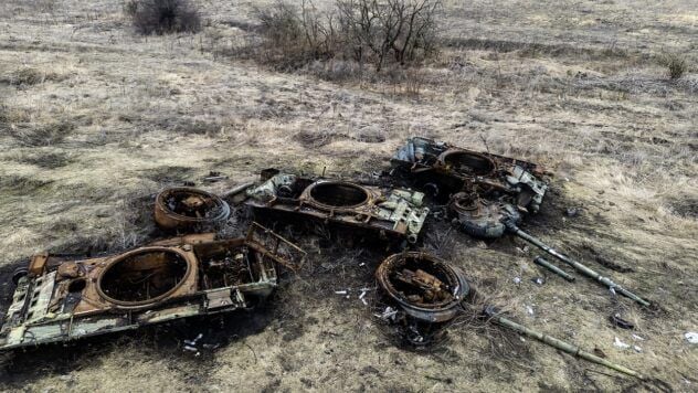Verluste des Feindes am 24. Juli: Flüssige. am 24. Juli 2025 — Zusammenfassung des Generalstabs der Streitkräfte der Ukraine. </p>
<p> Nach den neuesten Daten liquidierten die Streitkräfte der Ukraine 1050 russische Invasoren pro Tag. </p>
<p> Die Gesamtverluste des Personals der russischen Armee am 1.247. Tag erreichten 1.046.270 getötet und verwundet. Jahre </h2>
<ul>
<li> Personal — ungefähr 1 046 270 (+1050) eine Person; </li>
<li> Tanks — 11 046 (+5); </li>
<li> Militärgepanzerte Fahrzeuge — 23 047 (+10); </li>
<li> Artilleriesysteme — 30 746 (+24); </li>
<li> MLRS — 1 446; </li>
<li> Luftverteidigungssysteme — 1 199; </li>
<li> Flugzeuge — 421; </li>
<li> Hubschrauber — 340; </li>
<li> UAVs der operativ-taktischen Ebene — 47 638 (+86); </li>
<li> Flügelraketen — 3 533; </li>
<li> Schiffe/Boote — 28; </li>
<li> U -Boote — 1; </li>
<li> Automobilausrüstung und Tanker — 56 137 (+96); </li>
<li> Spezielle Ausrüstung — 3 935. </Li> </ul>
<p> Ein umfassender Krieg in der Ukraine dauert bereits 1.247 Tage. </p>
<p> Auf einer interaktiven Karte der Feindseligkeiten in der Ukraine und auf einer Karte der Luftangst in der Ukraine können Sie der Situation in Städten folgen. </p>
</p>
</p>
<h3> Bezogene Themen: </H3> Russische Armee in der russischen Ukraine der Russischen Föderation des Ukrainer -Hauptquartiers des RF</p>
<!-- relpost-thumb-wrapper --><div class=