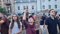 In Kyiv, LVIV und andere Städte, Rallies werden gegen die Nabu und CAS-Laws gehalten.